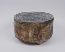 Afbeelding in Gallery-weergave laden, Keramieken Kruk/ Bijzettafel - Bruin & Blauw - 50 x 50 x 35 cm